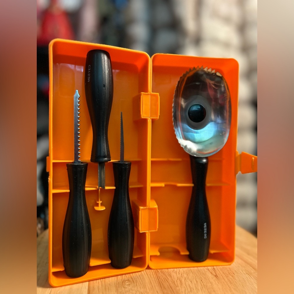 Pumpkin Masters Pumpkin Carving Set w/ Storage Box